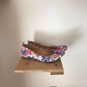 Audrey Brooke Newport Flats